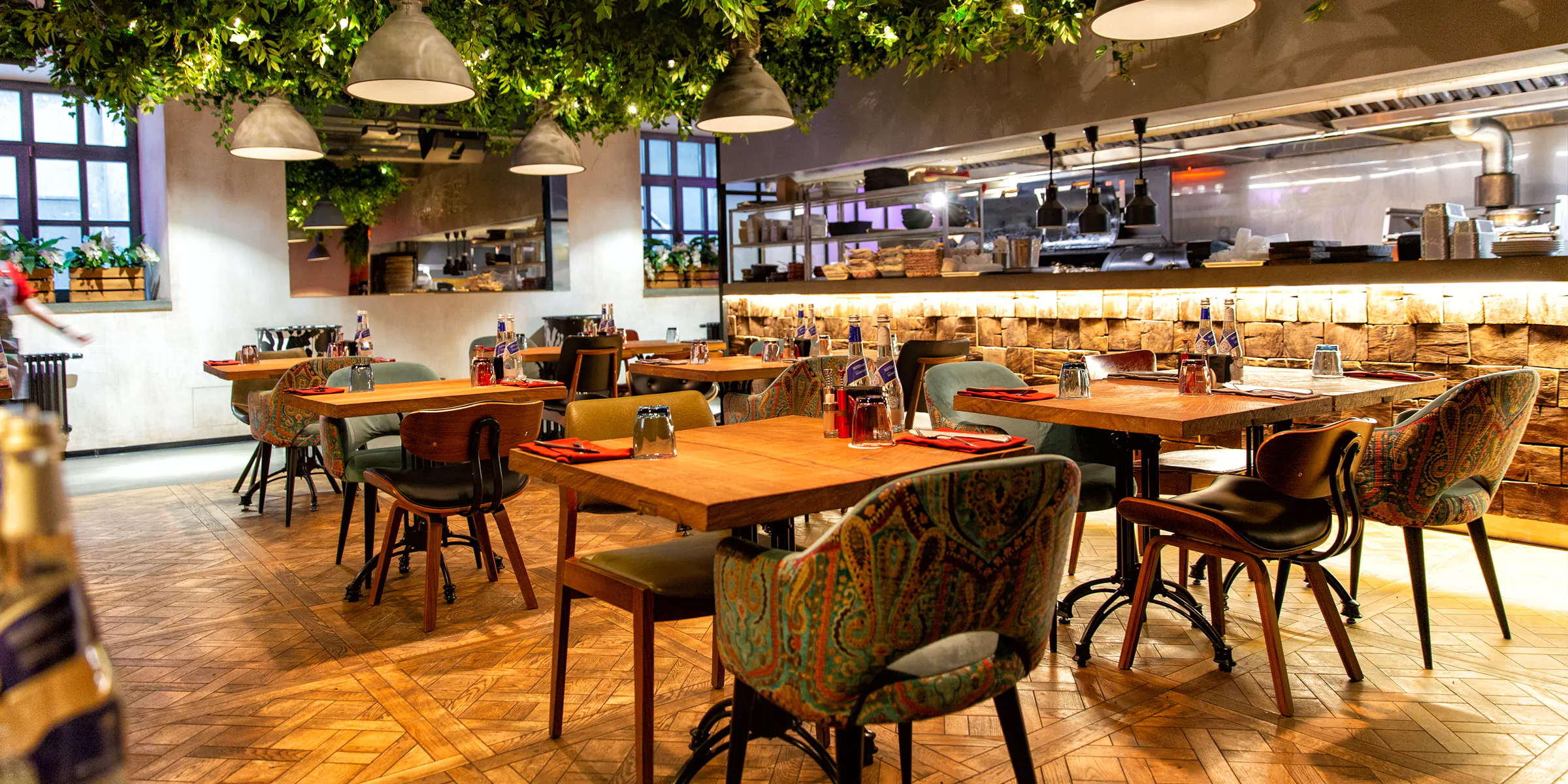 The interior of a café | Source: Shutterstock