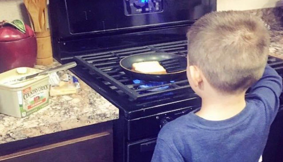 Mom received criticism for posting pictures of her kid performing housework, such as cleaning and cooking, online.