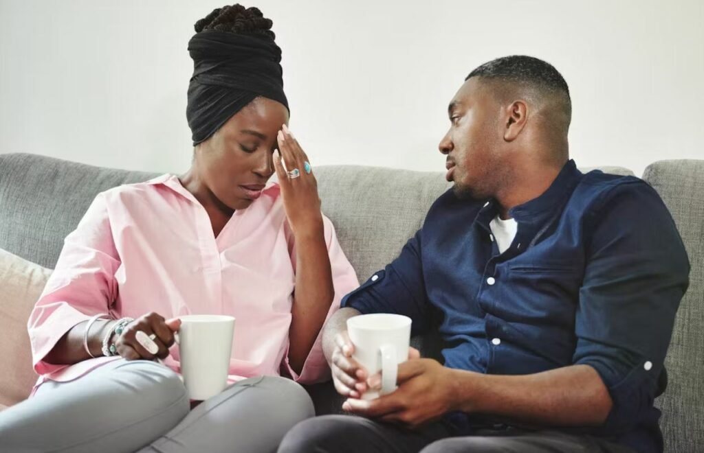 10 Signs Your Relationship Is Lacking Healthy Communication Habits