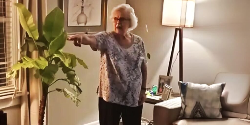 My Sick 67-Year-Old Mother Disappeared for 3 Days, and When She Returned She Pointed at My Husband