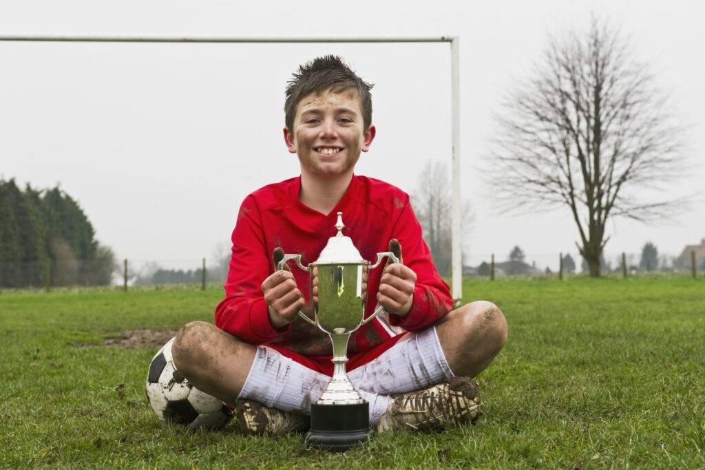 Boy Gives up Dream Shoes to Buy Boots for Poor Classmate, Soon Truck Stops at His House to Reward Him — Story of the Day