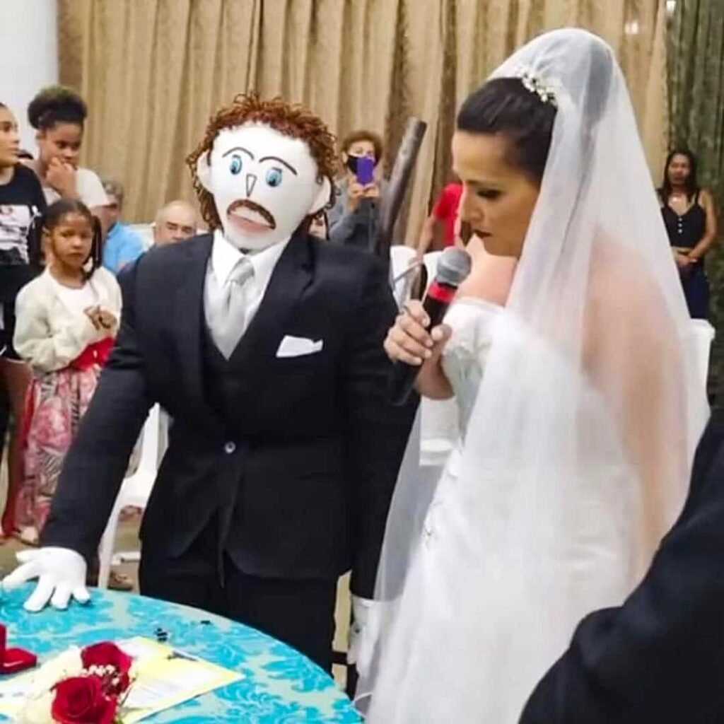 A woman who ‘married’ a ragdoll now has kids