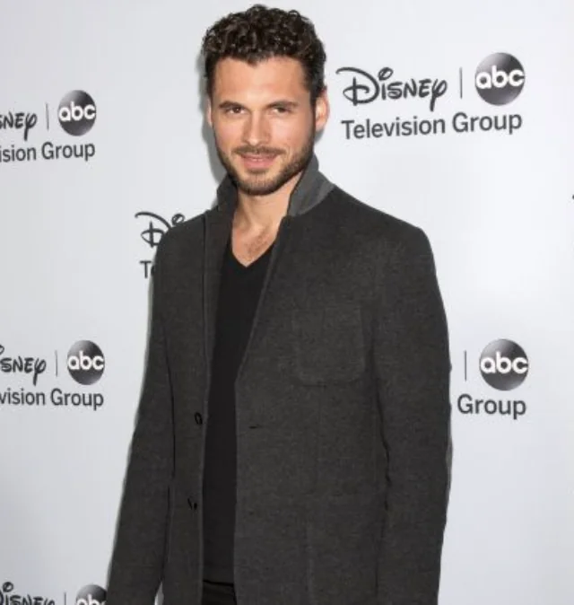 Adan Canto